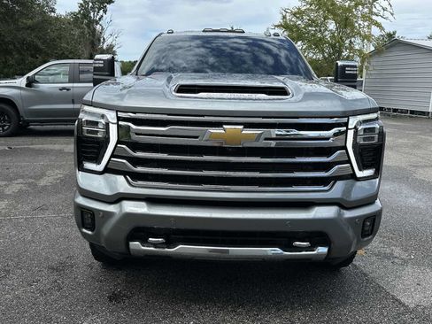 Certified 2025 Chevrolet Silverado 2500 High Country w/ Technology Package AWD/4WD image 9