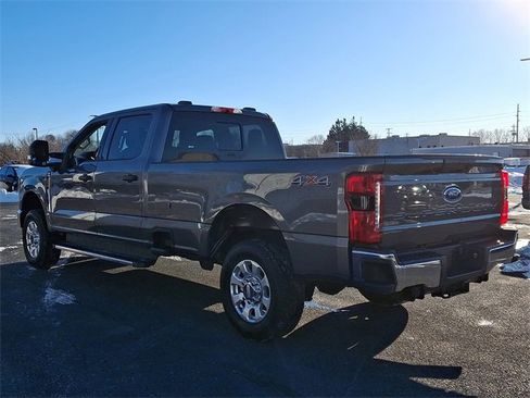 Used 2023 Ford F250 XLT w/ 360-Degree Camera Package image 7