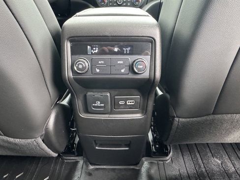 Used 2023 GMC Acadia Denali w/ Denali Ultimate Package image 15