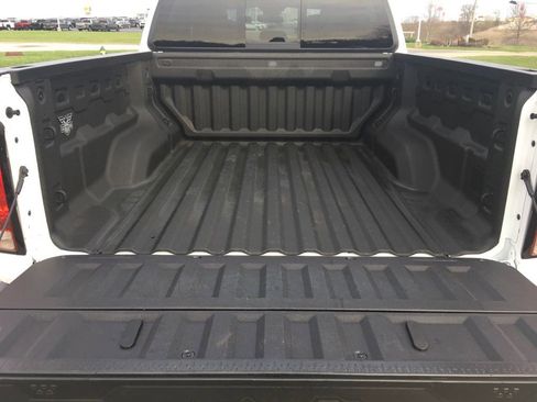 Used 2024 Chevrolet Colorado LT w/ LT Convenience Package image 26