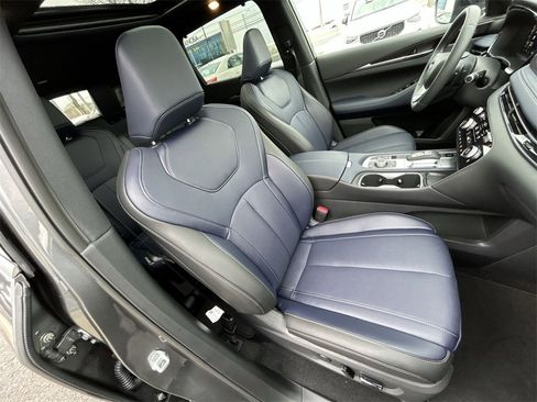 New 2026 INFINITI QX60 Sport w/ Dark Cargo Package image 16