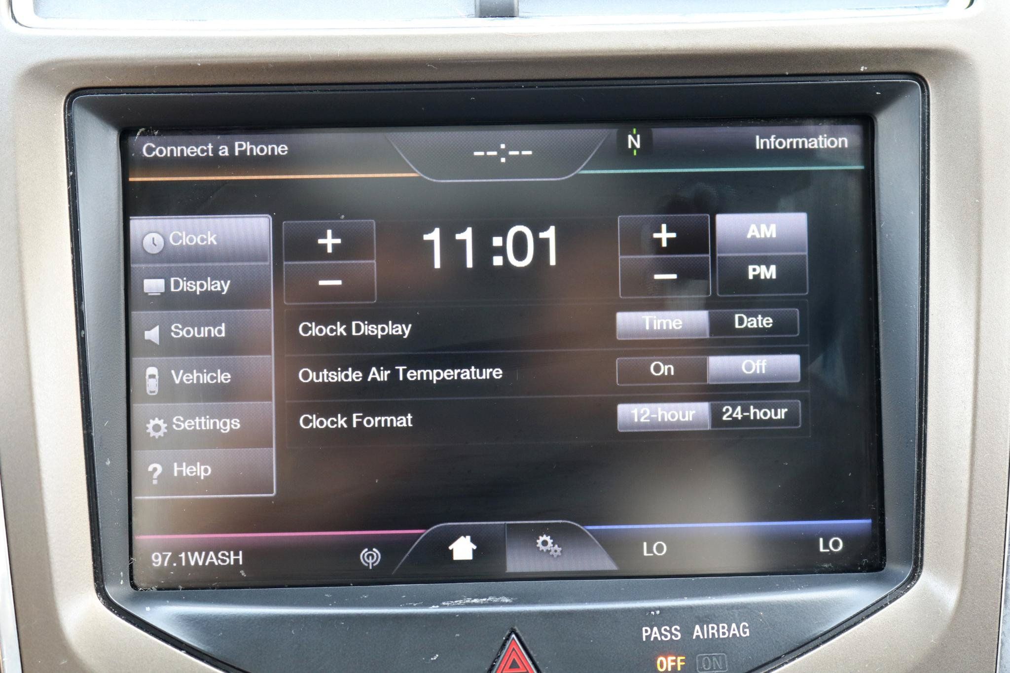 Used 2015 Lincoln MKX FWD w/ Walnut Swirl Wood Package image 21