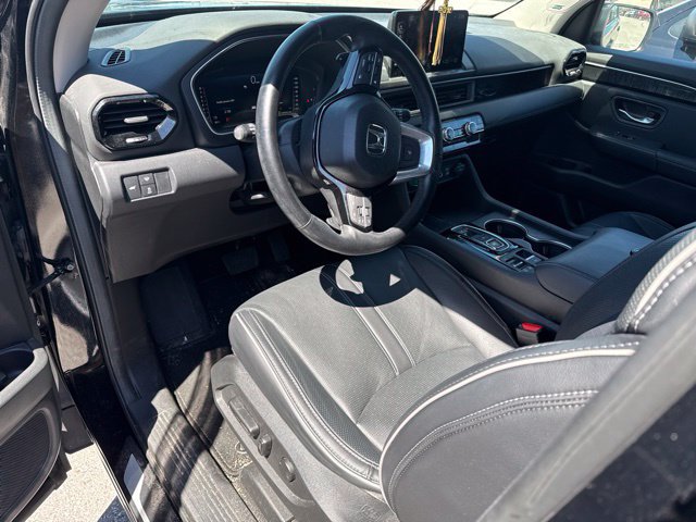 Used 2024 Honda Pilot Elite image 12