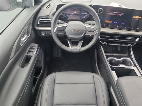 New 2026 Chevrolet Traverse LT w/ Midnight/Sport Edition image 17