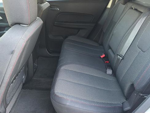 Used 2016 Chevrolet Equinox LT w/ Convenience Package image 24