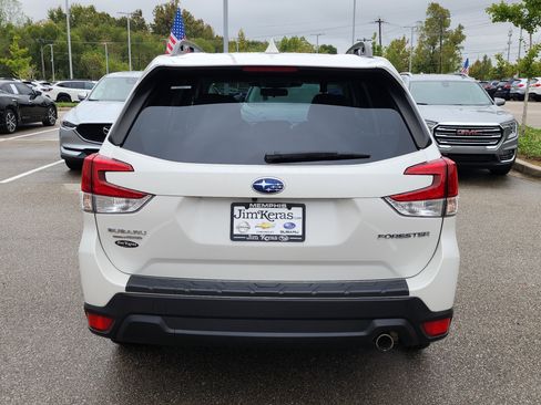 Used 2023 Subaru Forester Limited image 4