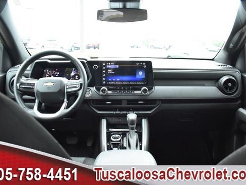 Used 2026 Chevrolet Colorado W/T w/ WT Custom Package AWD/4WD image 3