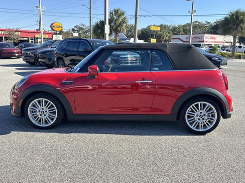 Used 2024 MINI Cooper S image 6