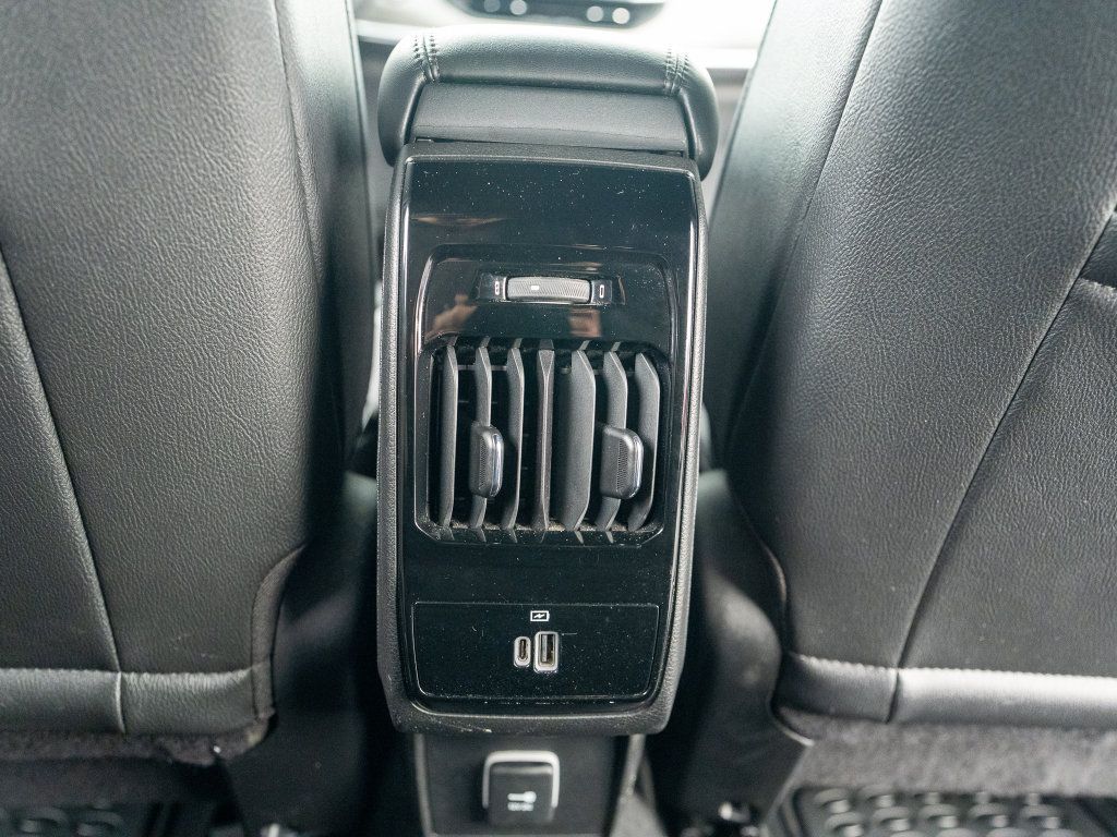 Used 2024 Jeep Compass Limited w/ Elite Group AWD/4WD image 18