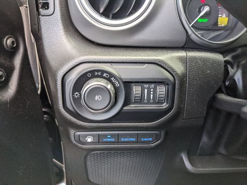 Used 2022 Jeep Wrangler Unlimited Rubicon 4xe w/ Steel Bumper Group image 29