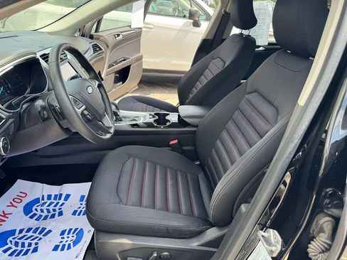 Used 2016 Ford Fusion SE AWD/4WD image 25