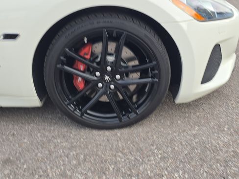 Used 2018 Maserati GranTurismo Sport image 25
