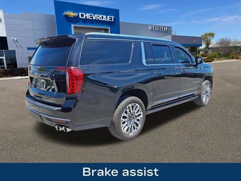 Used 2024 GMC Yukon XL Denali Ultimate AWD/4WD image 27