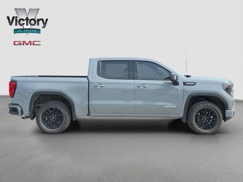 Used 2024 GMC Sierra 1500 Elevation w/ Elevation Premium Package AWD/4WD image 18