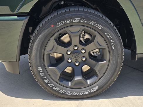 New 2026 RAM 1500 Lone Star AWD/4WD image 11