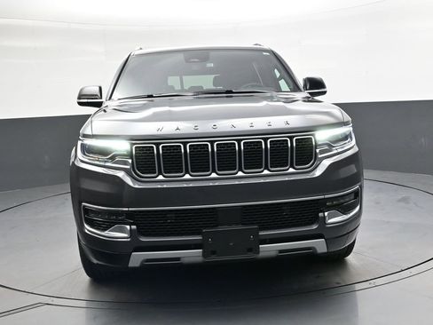 Used 2024 Jeep Wagoneer L Series II w/ Flexible Seating Group image 10