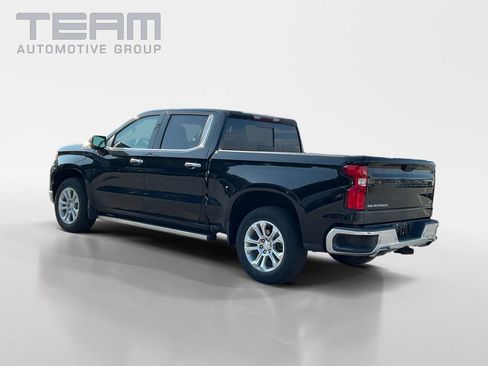 Used 2023 Chevrolet Silverado 1500 LTZ w/ LTZ Convenience Package II AWD/4WD image 5