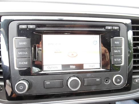 Used 2012 Volkswagen Beetle 2.5 FWD image 15