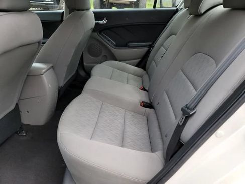 Used 2015 Kia Forte LX FWD image 24