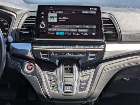 Used 2025 Honda Odyssey Sport-L image 20