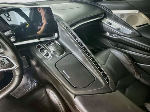 Used 2024 Chevrolet Corvette Stingray Preferred Conv w/ Z51 Performance Package RWD image 16