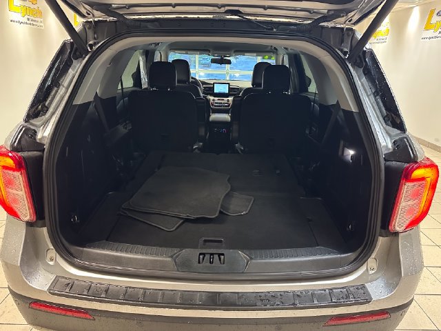 Used 2021 Ford Explorer XLT w/ Equipment Group 202A AWD/4WD image 23