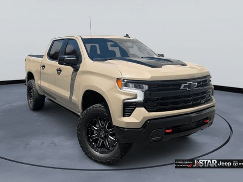 Used 2023 Chevrolet Silverado 1500 LT Trail Boss AWD/4WD image 3