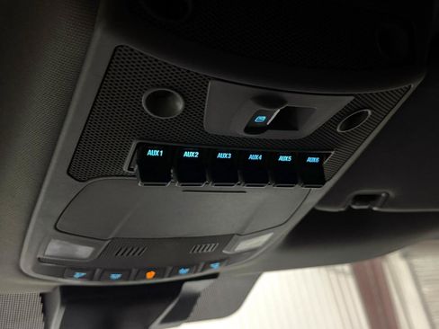 Used 2021 Ford F350 Lariat AWD/4WD image 14