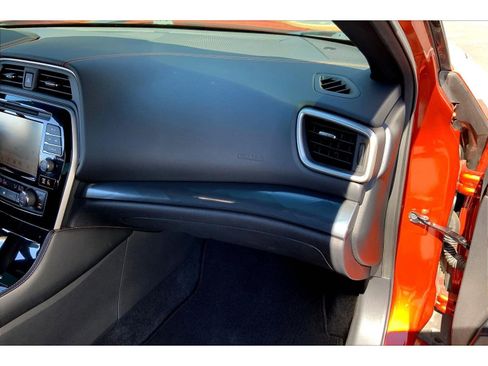 Used 2021 Nissan Maxima SR w/ Sport Mat Group image 15