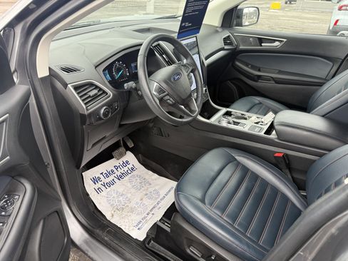 Used 2024 Ford Edge SEL w/ Sport Appearance Package image 7