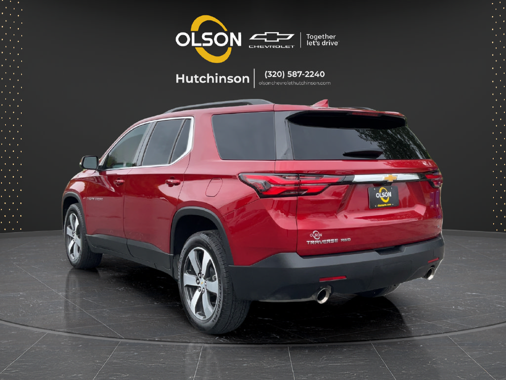 Certified 2023 Chevrolet Traverse LT w/ LT Premium Package AWD/4WD image 11
