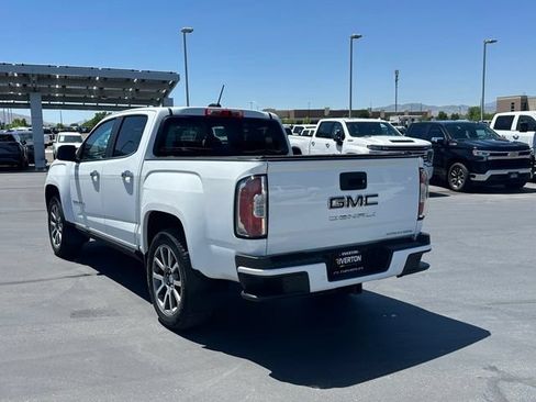 Certified 2022 GMC Canyon Denali AWD/4WD image 4