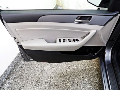 Used 2018 Hyundai Sonata SEL FWD image 7