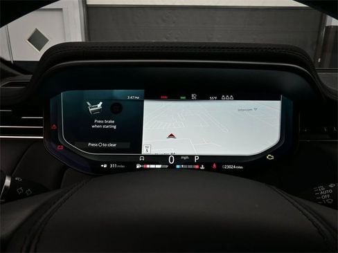 Used 2023 Land Rover Range Rover Sport SE Dynamic image 9