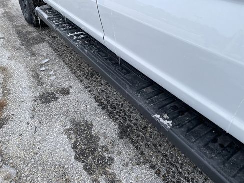 New 2025 Ford F150 XLT w/ Equipment Group 302A MID image 25