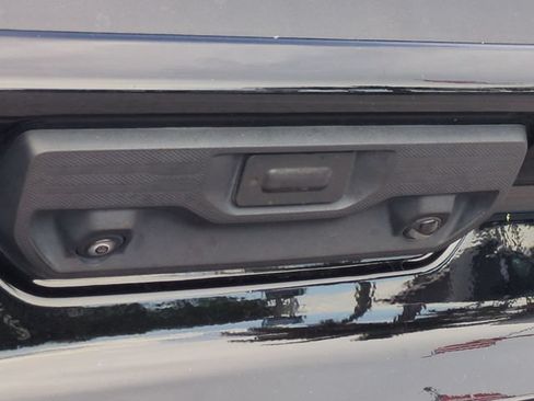 Used 2023 Chevrolet Silverado 1500 RST RWD image 16