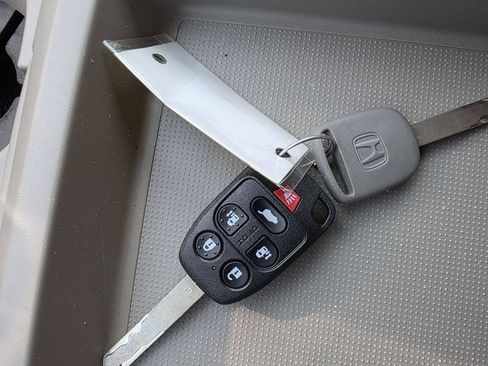 Used 2013 Honda Odyssey Touring image 22