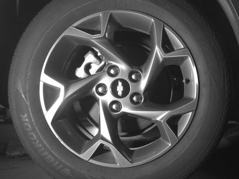 Used 2025 Chevrolet Trax LT w/ LT Convenience Package FWD image 15