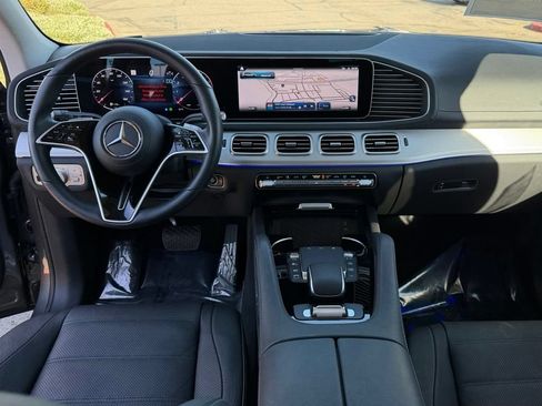 Certified 2026 Mercedes-Benz GLS 450 4MATIC image 29