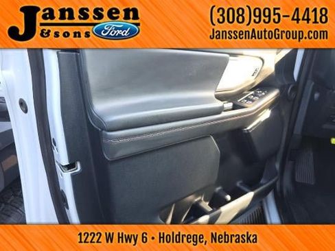 Used 2025 Ford Expedition Max Active AWD/4WD image 10