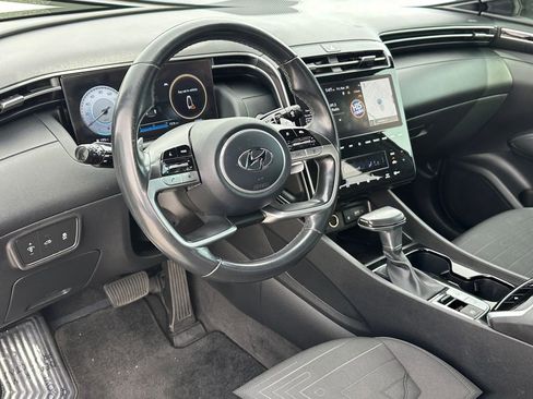 Used 2023 Hyundai Santa Cruz SEL Premium image 13