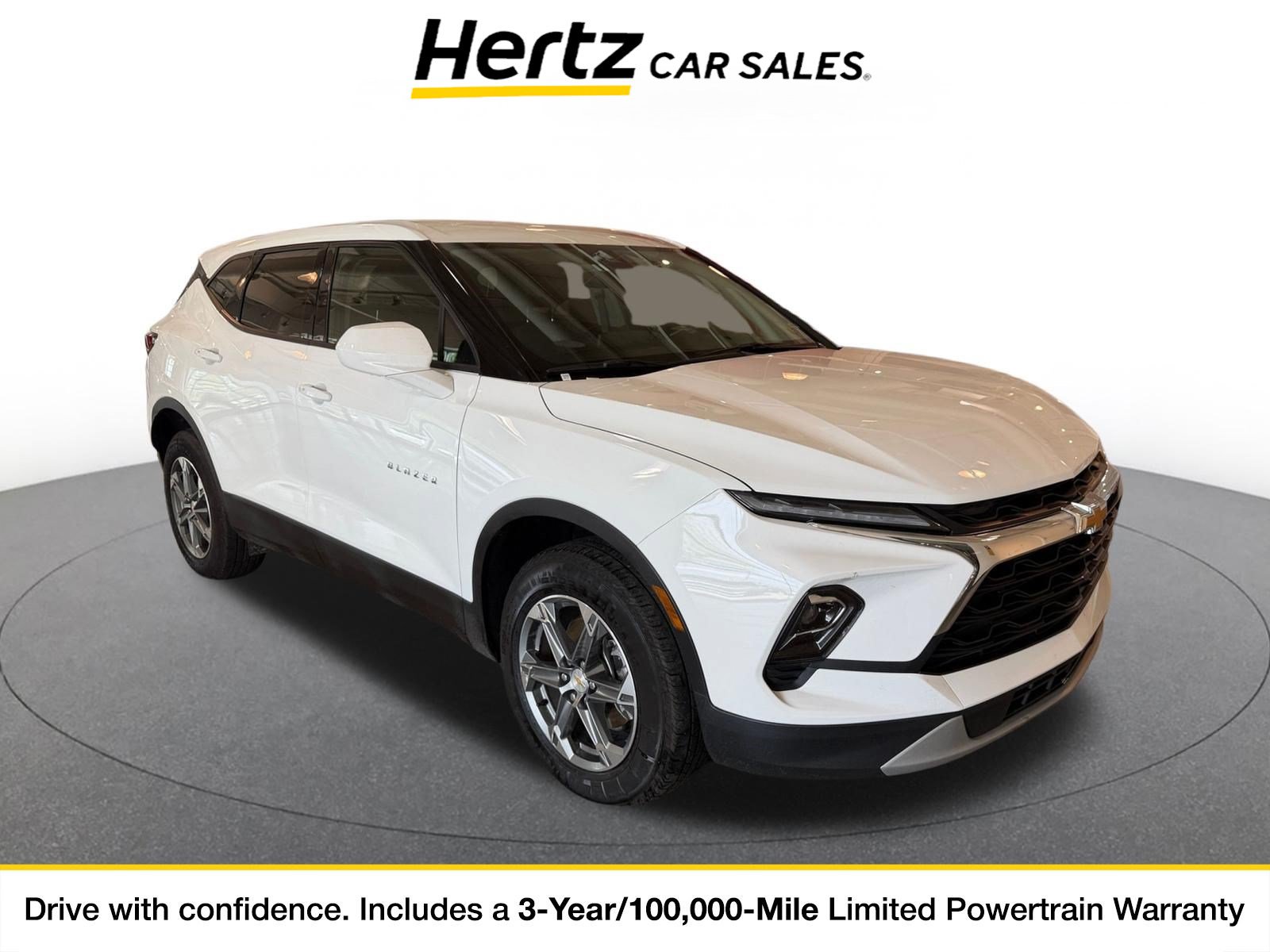 Used 2025 Chevrolet Blazer LT FWD image 1