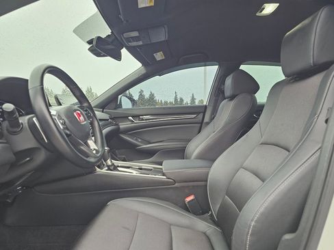 Used 2019 Honda Accord Sport image 21