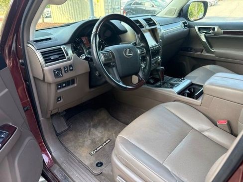 Used 2019 Lexus GX 460 Premium AWD/4WD image 8