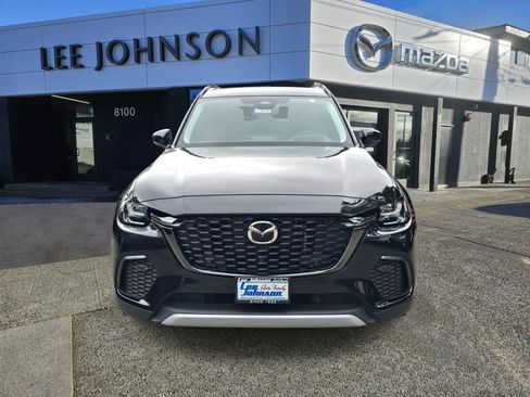 Certified 2025 MAZDA CX-70 Plug-In Hybrid w/ Premium Pkg AWD/4WD image 8