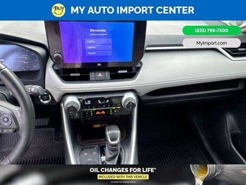 Used 2023 Toyota RAV4 Limited AWD/4WD image 20