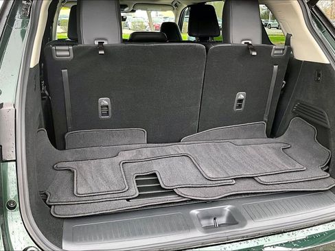 Certified 2026 INFINITI QX60 Luxe w/ Cargo Package AWD/4WD image 33