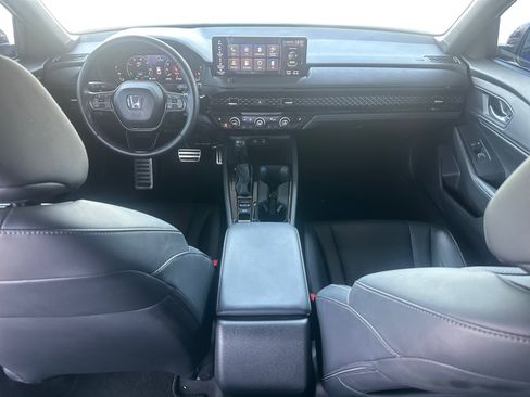 Used 2023 Honda Accord Sport image 11