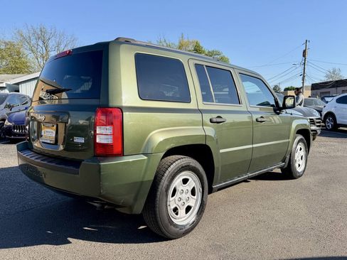 Used 2008 Jeep Patriot Sport AWD/4WD image 3