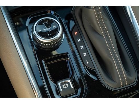 New 2026 GMC Canyon Denali w/ LPO, Denali Black Edition AWD/4WD image 26